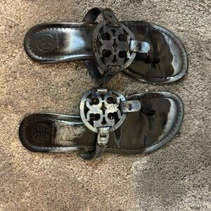 Women’s Navy Patent Tori Miller